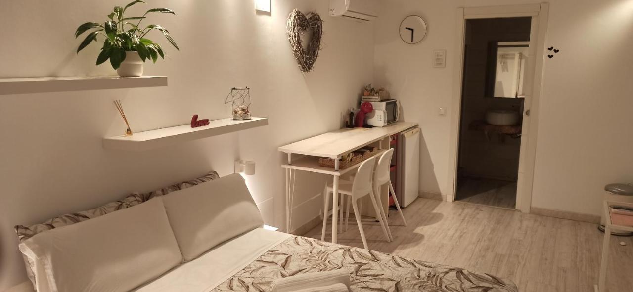 Dudi'S Peppers Apartment Malaga Exterior photo